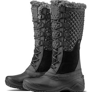 North face boots brand new sz.7